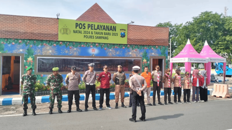 PMI Kabupaten Sampang Libatkan Relawan Bantu Pos Siaga Nataru 2024-2025